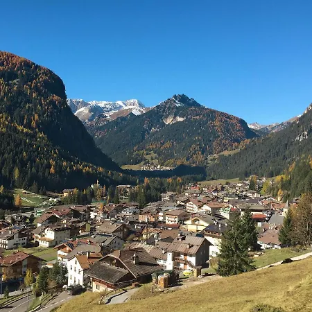 Des Alpes-15 By Interhome Канацеи