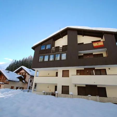 דירה Des Alpes-15 By Interhome *